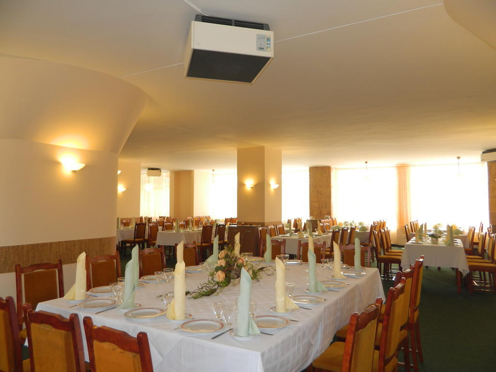 Hotel Mures Baile Felix Exterior photo