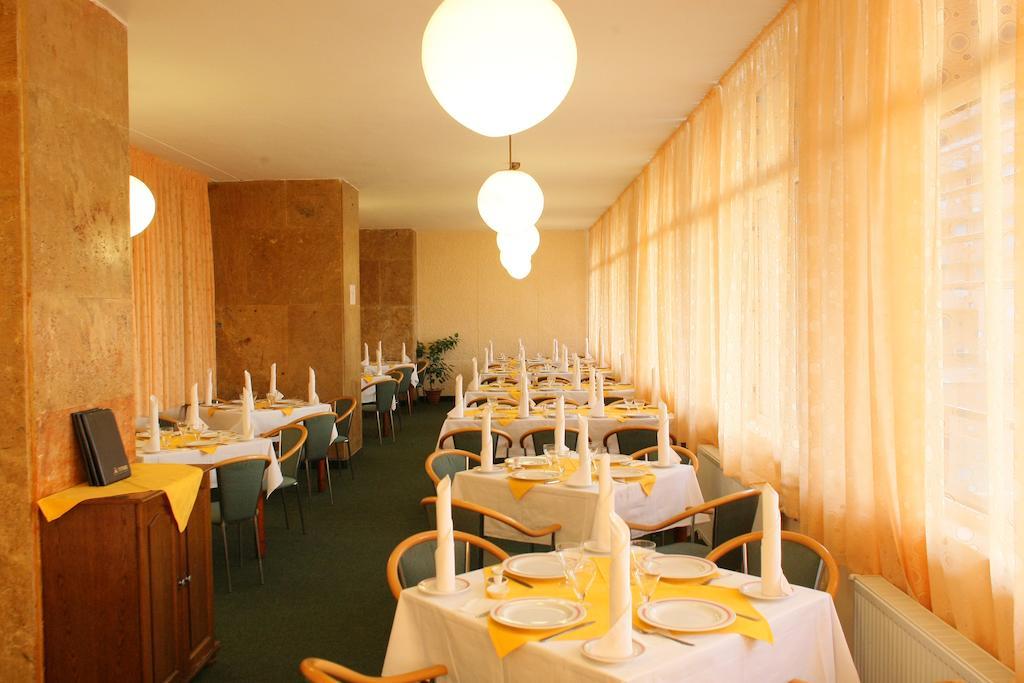 Hotel Mures Baile Felix Exterior photo
